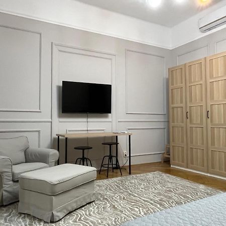Barty Downtown Apart 2 Τιμισοάρα Εξωτερικό φωτογραφία