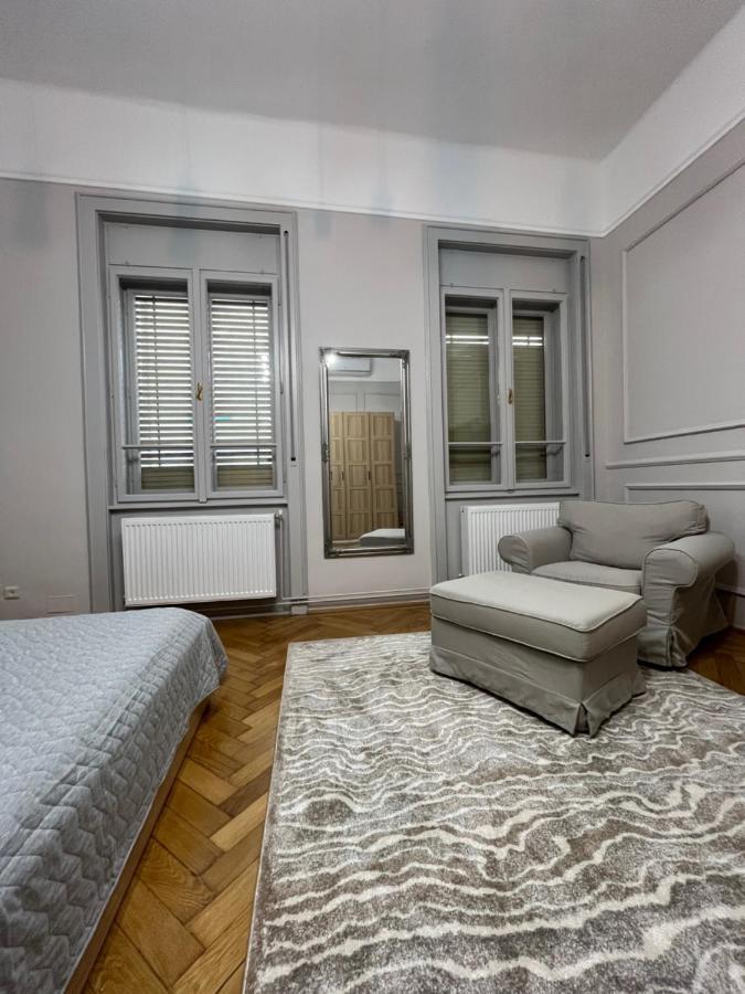 Barty Downtown Apart 2 Τιμισοάρα Εξωτερικό φωτογραφία